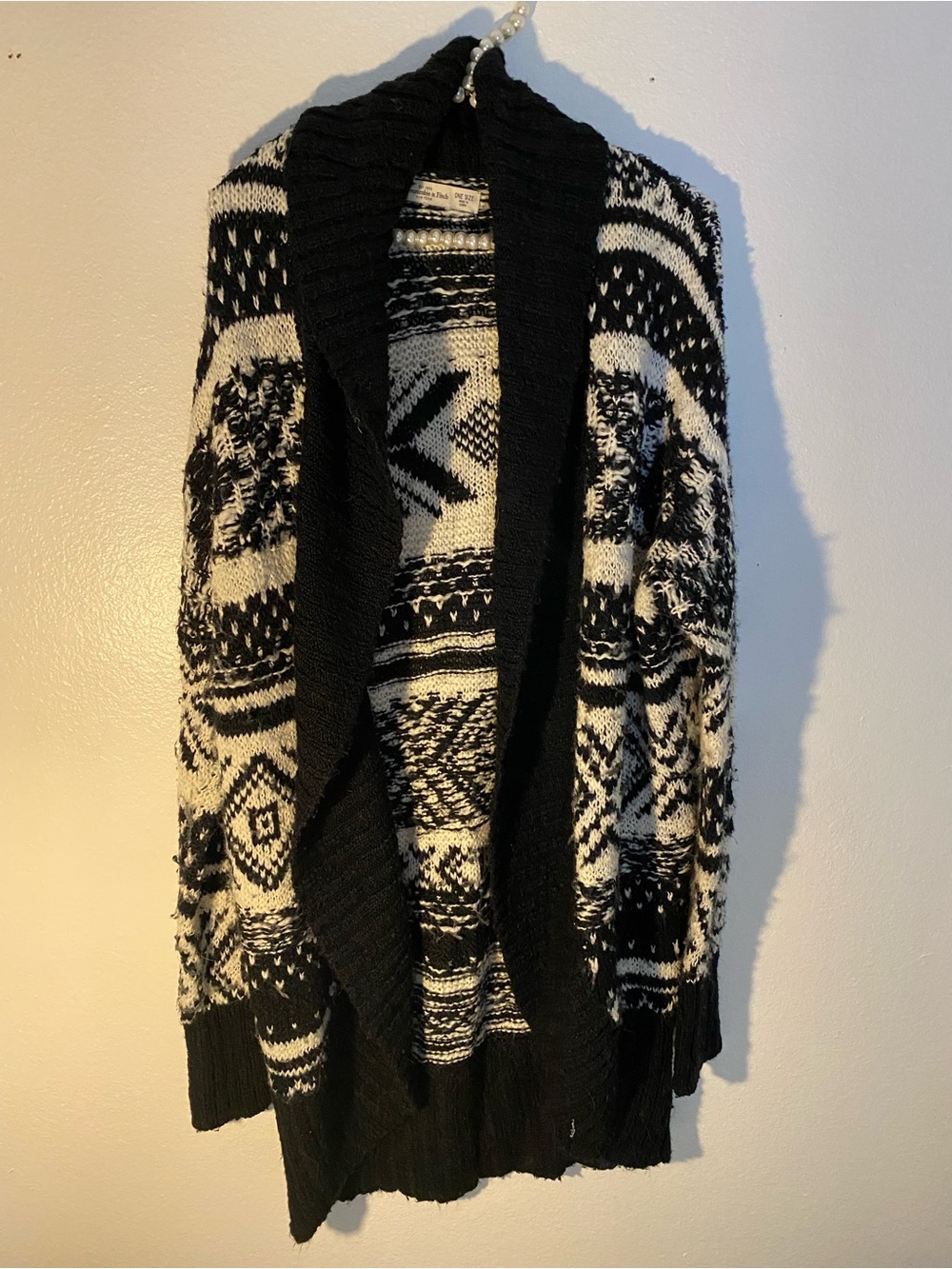 Abercrombie & Fitch Sweater Womens One Size Black White Acrylic Wool Nylon